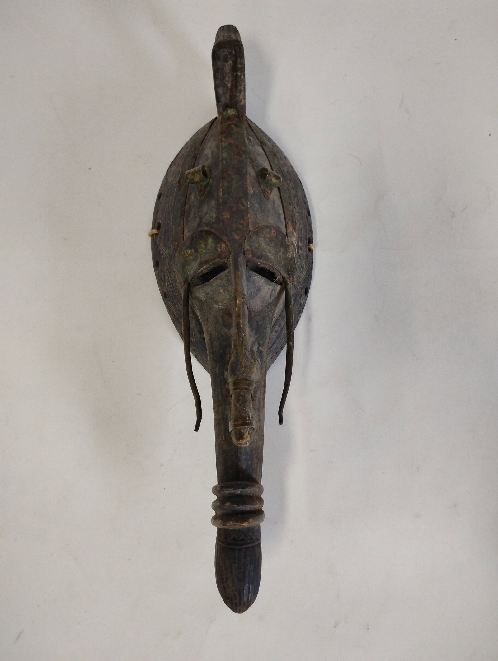 Markha Mask: 16"H x 4 3/4[w
