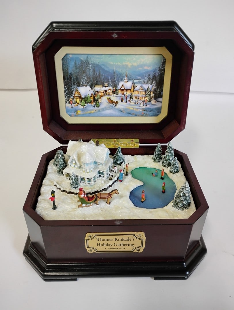 Thomas Kinkade Christmas Music Box.: Plays I'll Be Home for Christmas. New With Certificate (unopened) of Authenticity 4"H 7" W