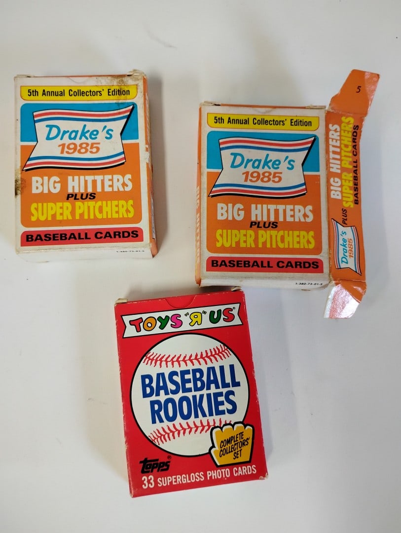 Drakes 1985 Big Hitters and Super Hitters (2 Boxes) and Baseball Rookies by Topps 1988 Three boxes: As pictured