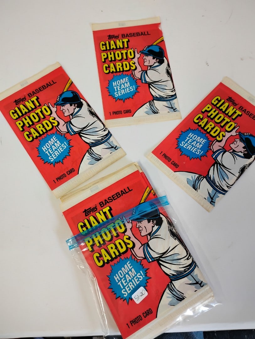 Topps Giant Photo Cards . (20): In original packages Twenty in the lot