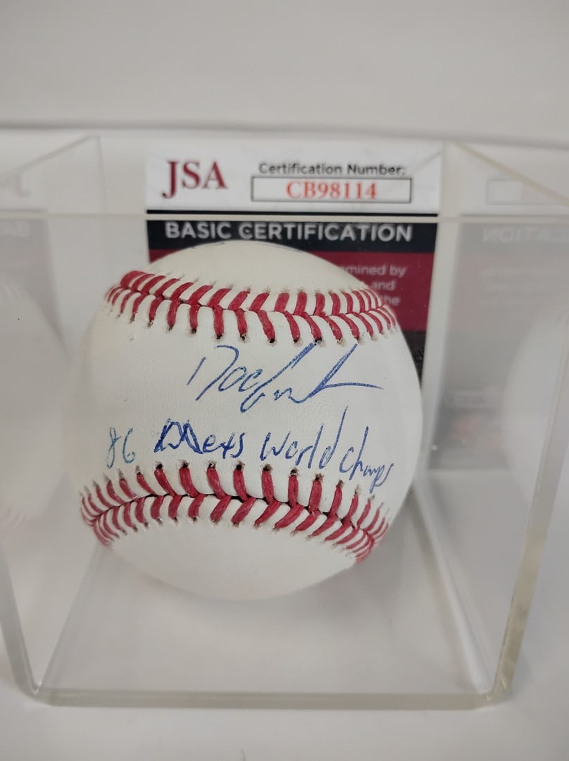 Official Signed Baseball 1986 World Champs Sgd.: 1986 world champs signed With Certificate of Authenticity CB98114