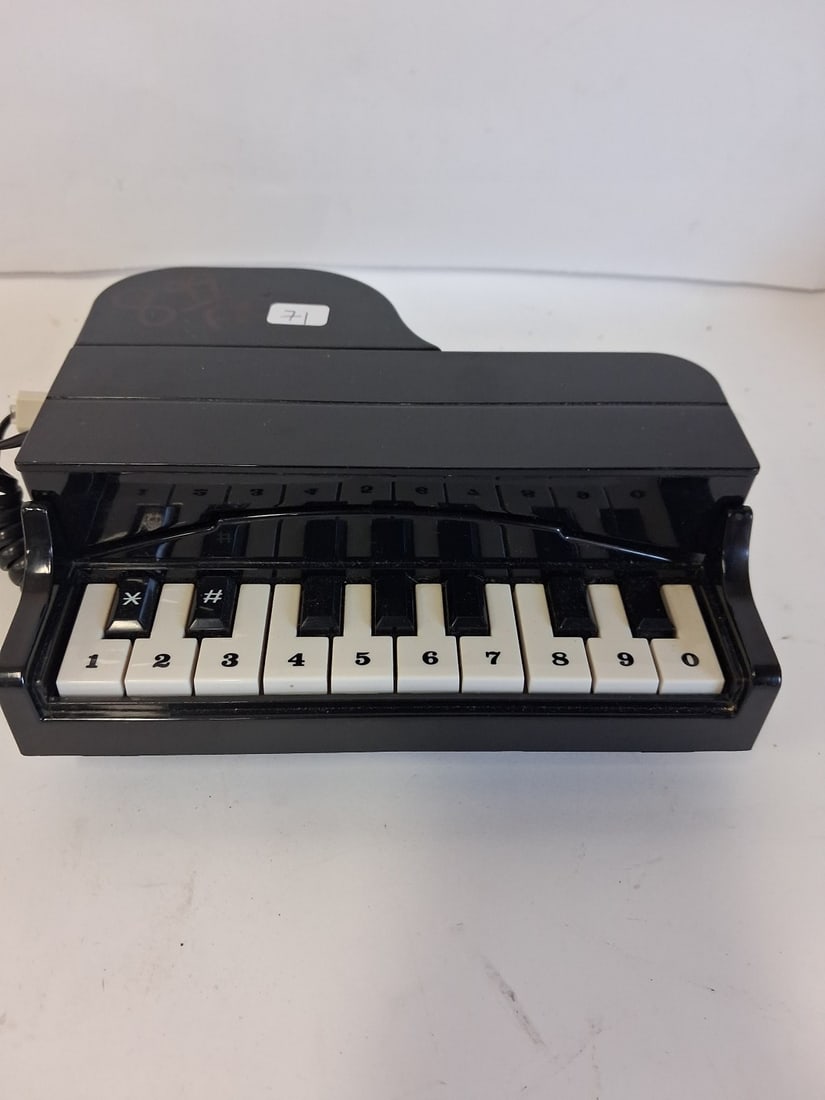 Vintage 1985 Columbia Crusader Grand Piano Novelty Telephone (1 of 3)