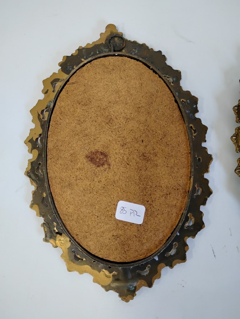 Pr. Classical Portraits. Antique Gilt Frames - 3