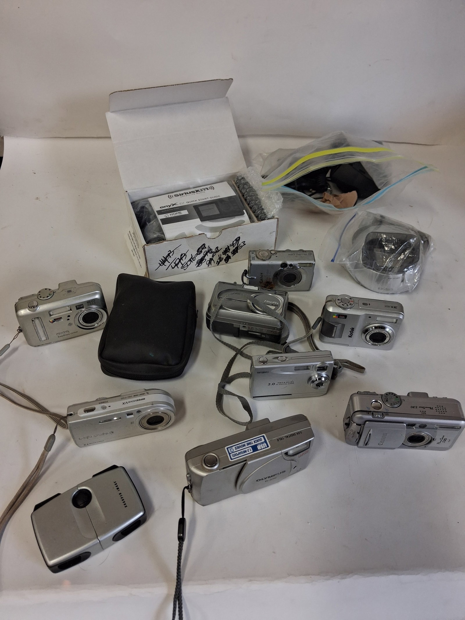 Sirius SM Satellite Radio 7 Many Other Electronics (1 of 1)