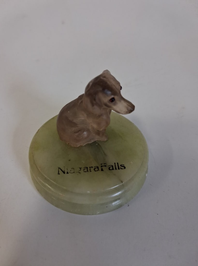 Miniature Dachshund- Glass (1 of 1)