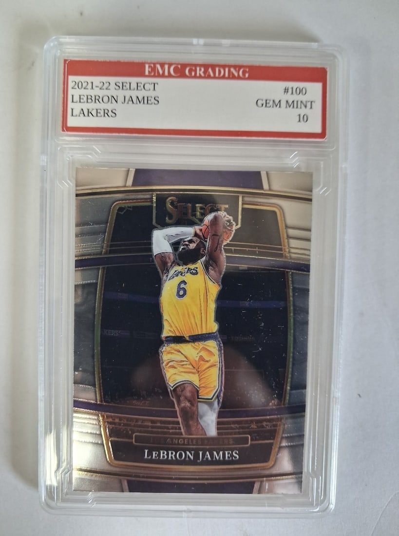 LeBron James 2021-22 SELECT 100: Gem Mint 10