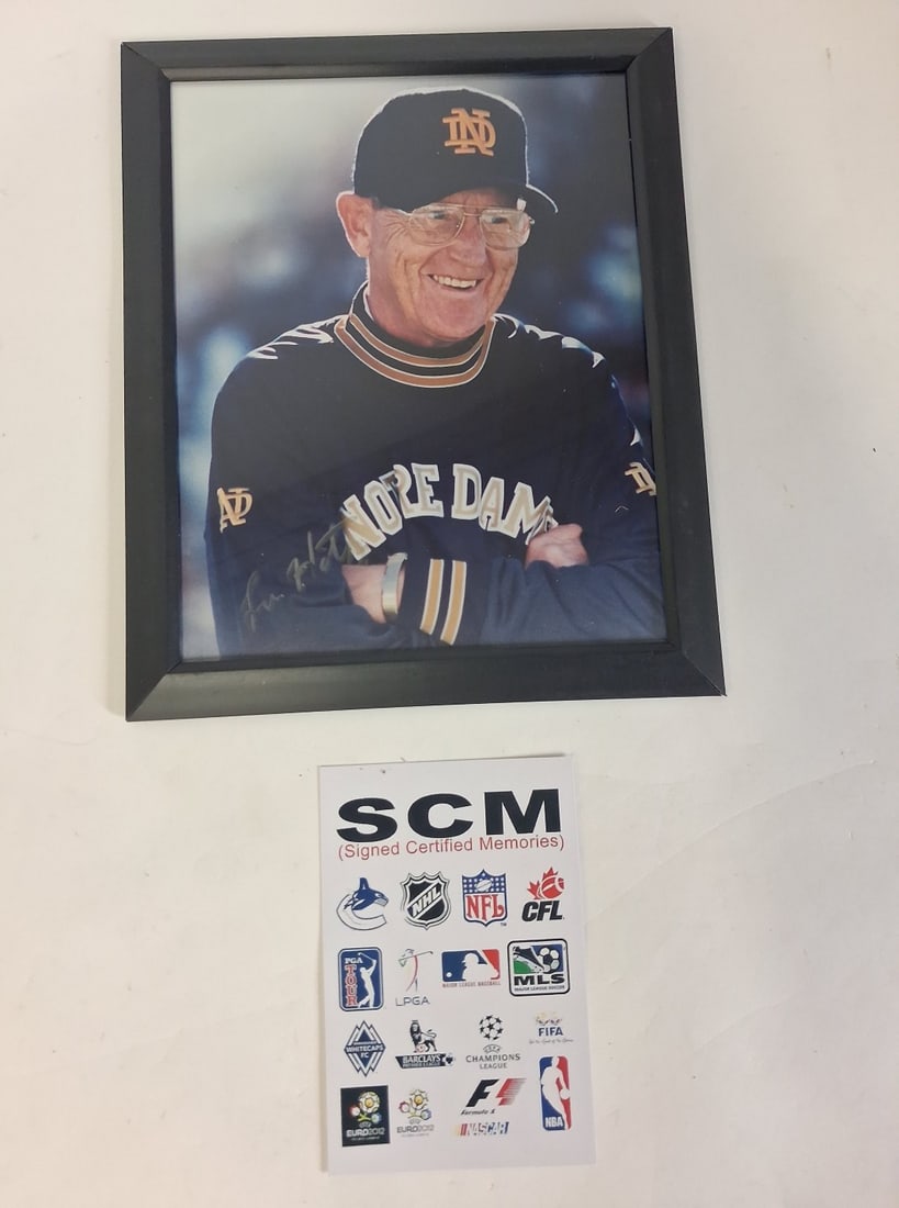 Lou Holtz Sgd Photograph: 8 x 10 COA Framed.