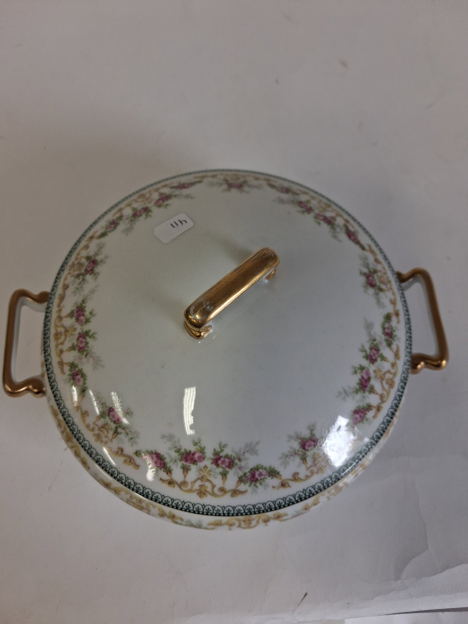 T&V Limoges Covered Server - 2