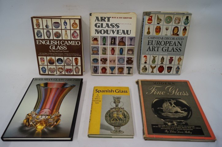Six(6) Books: European Art Glass: Spanish Glass; English Cameo Glass; Bohemian Glass: 1400-1989; Modern Fine Glass; European Art Glass; Art Glass Nouveau