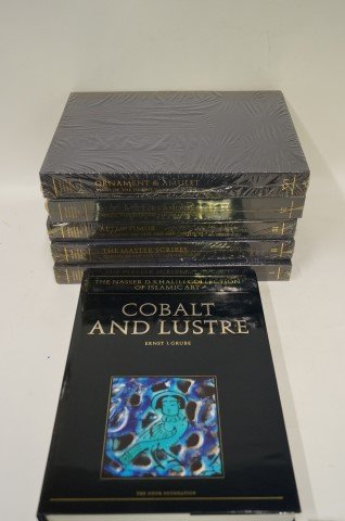Hasser D. Khalili Collection - Islamic Art: The Hasser D. Khalili Collection: Islamic Art. 6 volumes. I- The Abbasid Tradition, Qur'ans of the 8th to 10th centiuries - The Master Scribes; II- Qur'ans of the 11th to the 14th century; III- After 