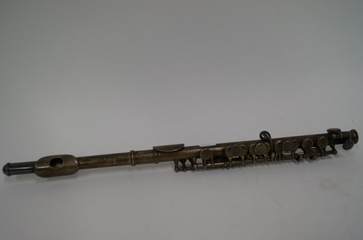 Early silverplated piccolo: 13in. L.
