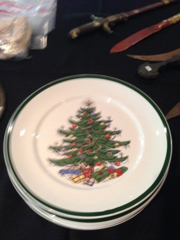 Spode Christmas Plates and Glassware: Classic Christmas Tree decorated Spode dinner plates and matching glasses with same design