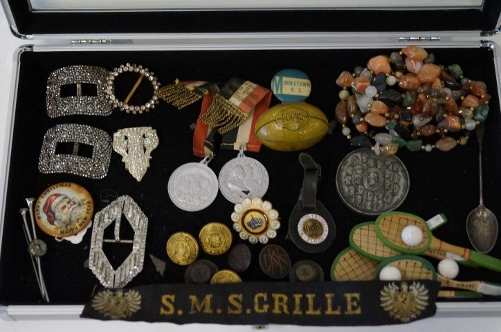 Collectible Jewelry, Shoe Buckles 30's: The lot includes necklaces, marcasite shoe buckles, buttons, ribbons , etc. Varying sizes