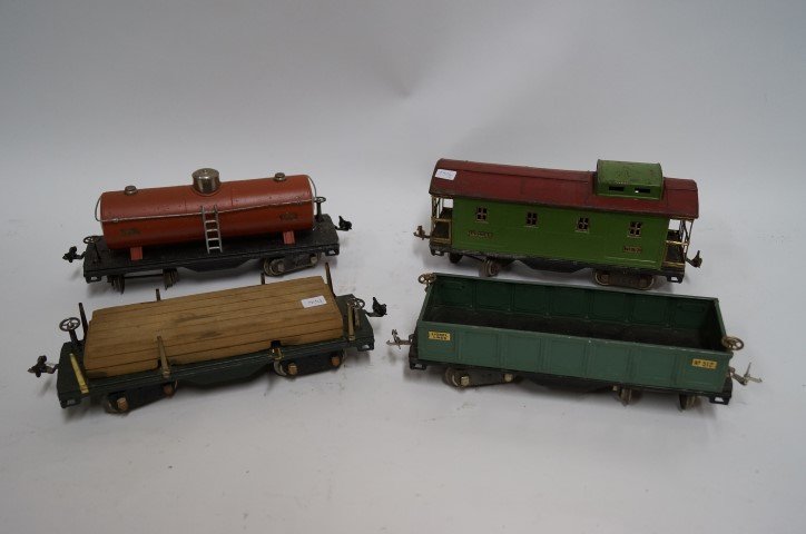 Lionel Standard Gauge Trains (4): Lionel #512, 515, 517 and a lumber car. ; 11 1/2"L.