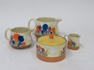 Clarice Cliff  Bizarre Line Crocus (1 of 2)
