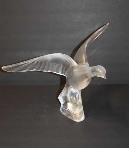 Lalique Dove Sculpture (1 of 7)