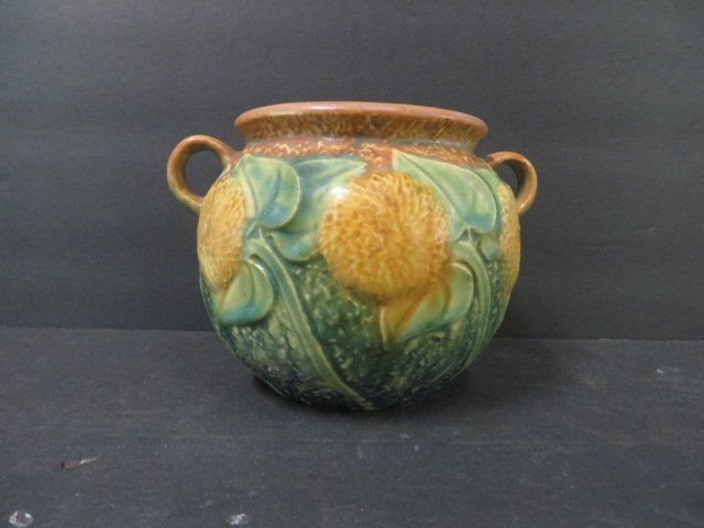 Roseville Double Handled Bowl (1 of 2)