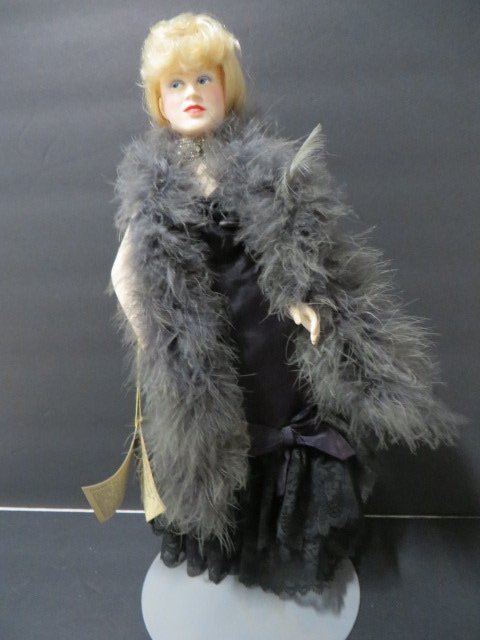 Effanbee Mae West Doll: 16"H