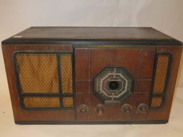 Stromberg-Carlson Radio (1 of 2)