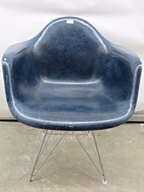 Herman Miller Eiffel Tower Chair (1 of 5)