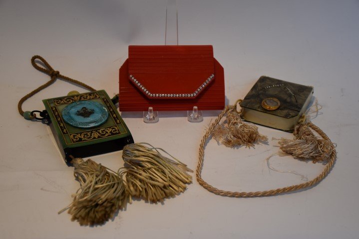 Three Vintage Purses (1 of 6)