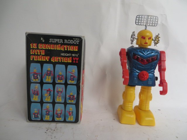 Robot Toy (1 of 3)