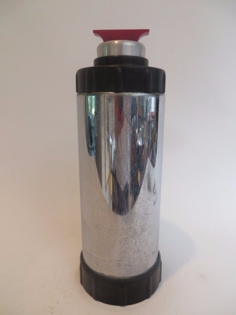 WB Art Deco Decanter: Marked WB on the base. Bakelite knob. Has label for Past Pleasures Antiques. 12"H.