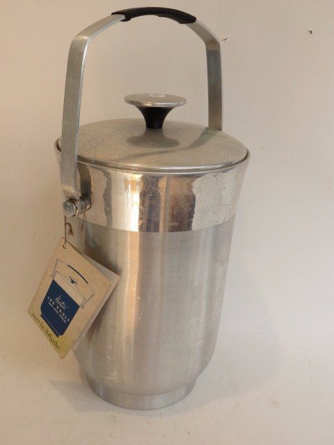 Heller Ice Vault Wine Cooler: Italian Heller Hostess Ware 14 1/2"H.