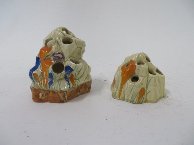 Clarice Cliff Bizarre Crocus Frogs (1 of 2)