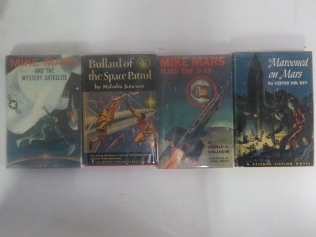 Space Books for Young Readers (4) (1 of 5)