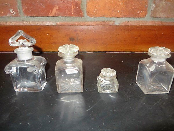 Guerlain French Perfume Bottle & 3 Others (1 of 5)