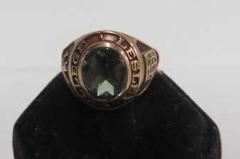 Vintage 10K Gold Rings (4) (1 of 4)