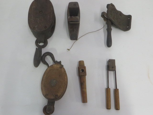 Collector's Lot of Tools and Pulleys (5) (1 of 1)