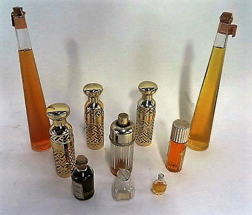 Vintage Perfume Bottles & Colognes (10) (1 of 1)