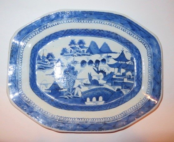 Canton Platter. C. Mid 1800's (1 of 2)