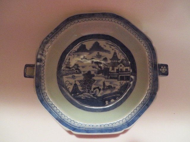 Canton Warming Dish. C. 1830 (1 of 4)