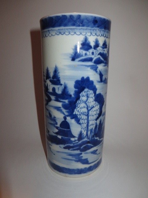 Canton Vase or Brush Pot C. 1830 (1 of 6)