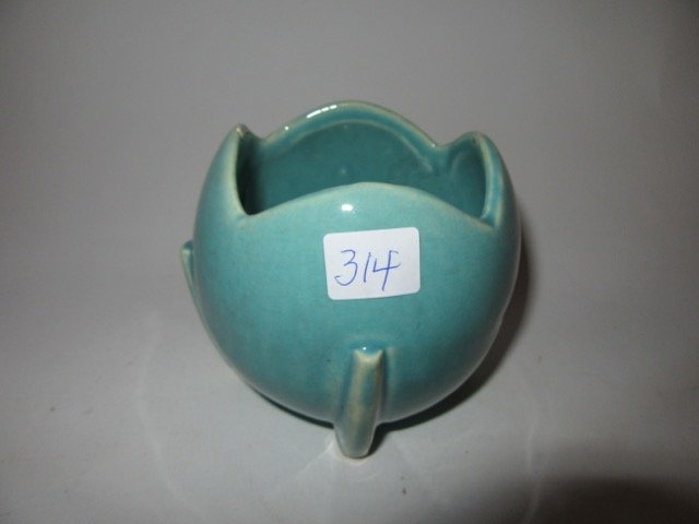 Nelson McCoy Vase: Early mark of the 1930's. Most minor rim chip 3 3/4"