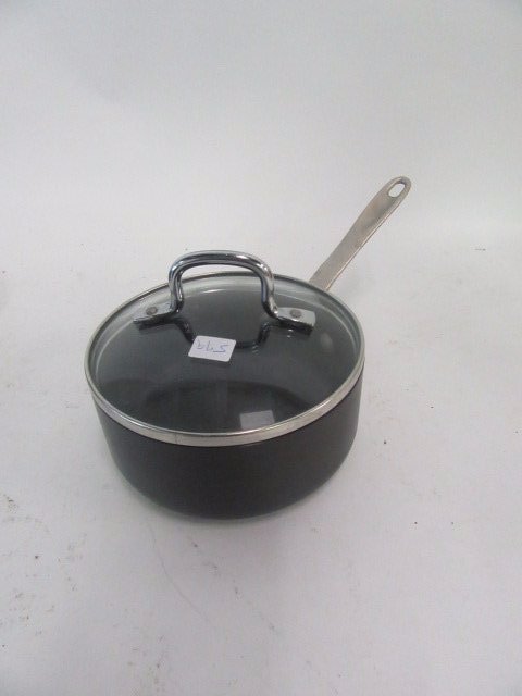 Cast Iron Pot with Lid (1 of 1)