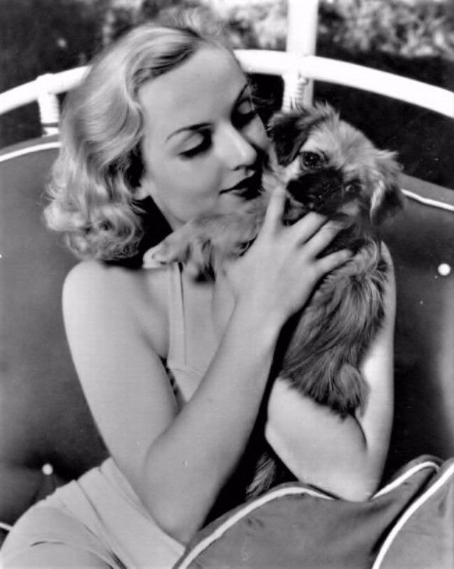 Movie Photographs. Carole Lombard  (4) (1 of 4)