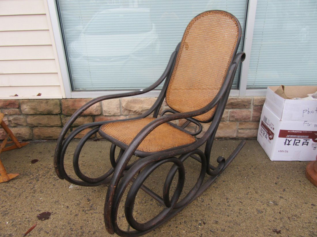 Thonet Bentwood  Rocking Chair (1 of 2)