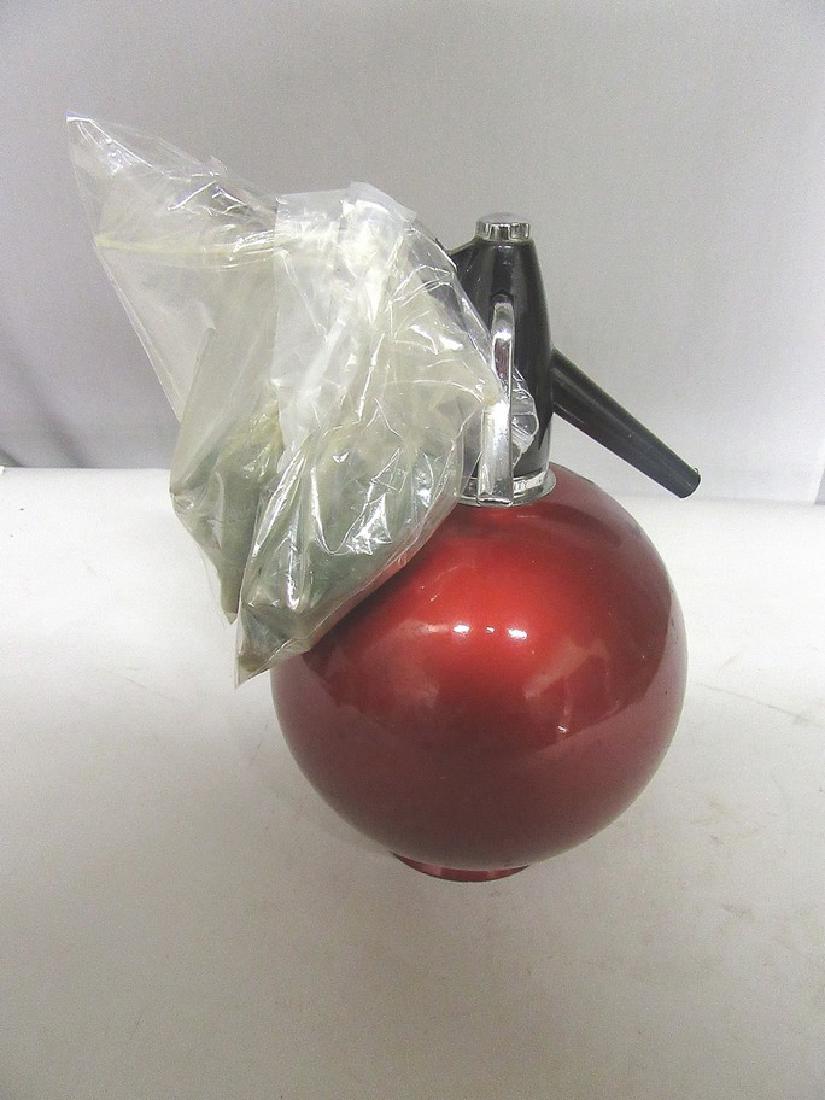 Mid-Century Modern Seltzer Dispenser (1 of 2)