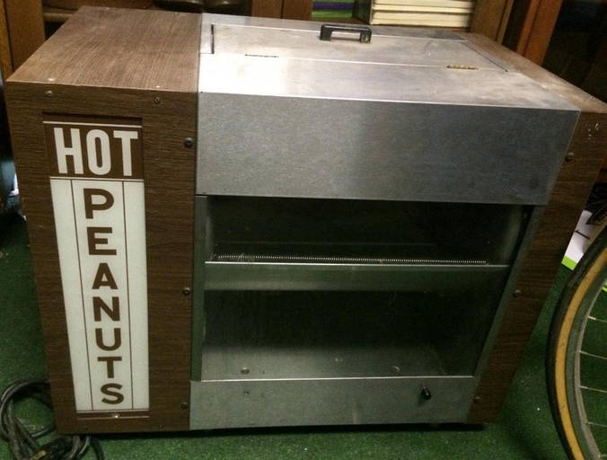 Star Style Working Peanut Roaster With Light