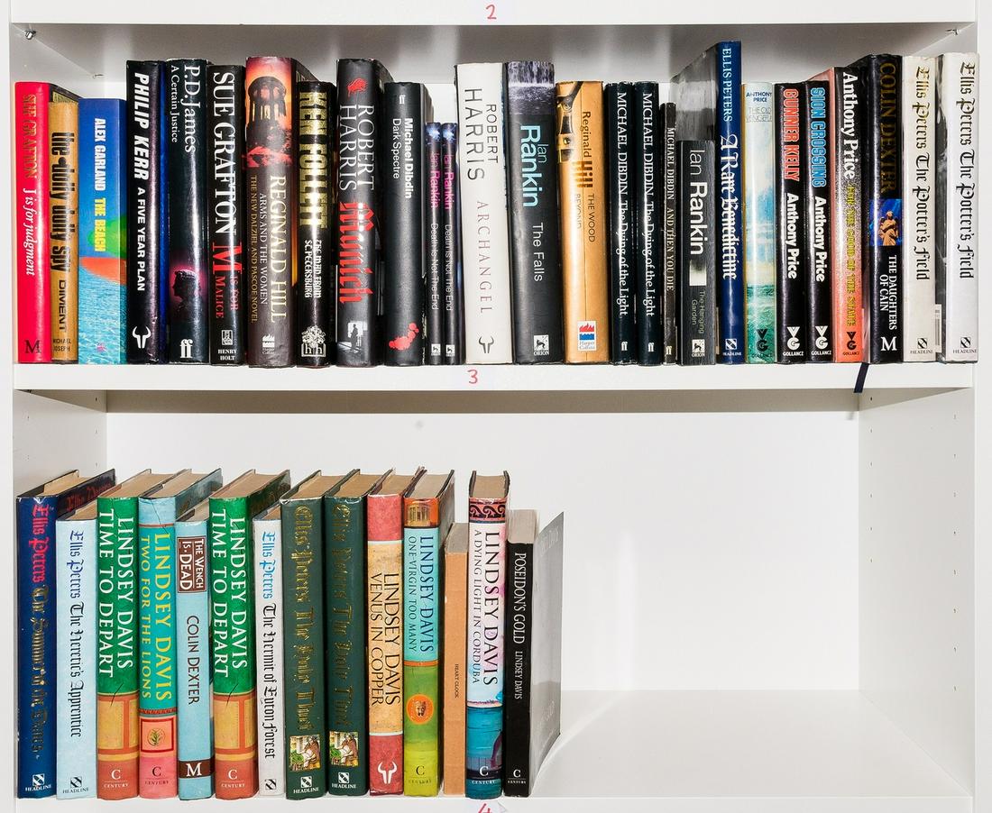 Dexter (Colin) The Wench Is Dead, first edition, 1989; and others thriller and detective fiction (1 of 1)