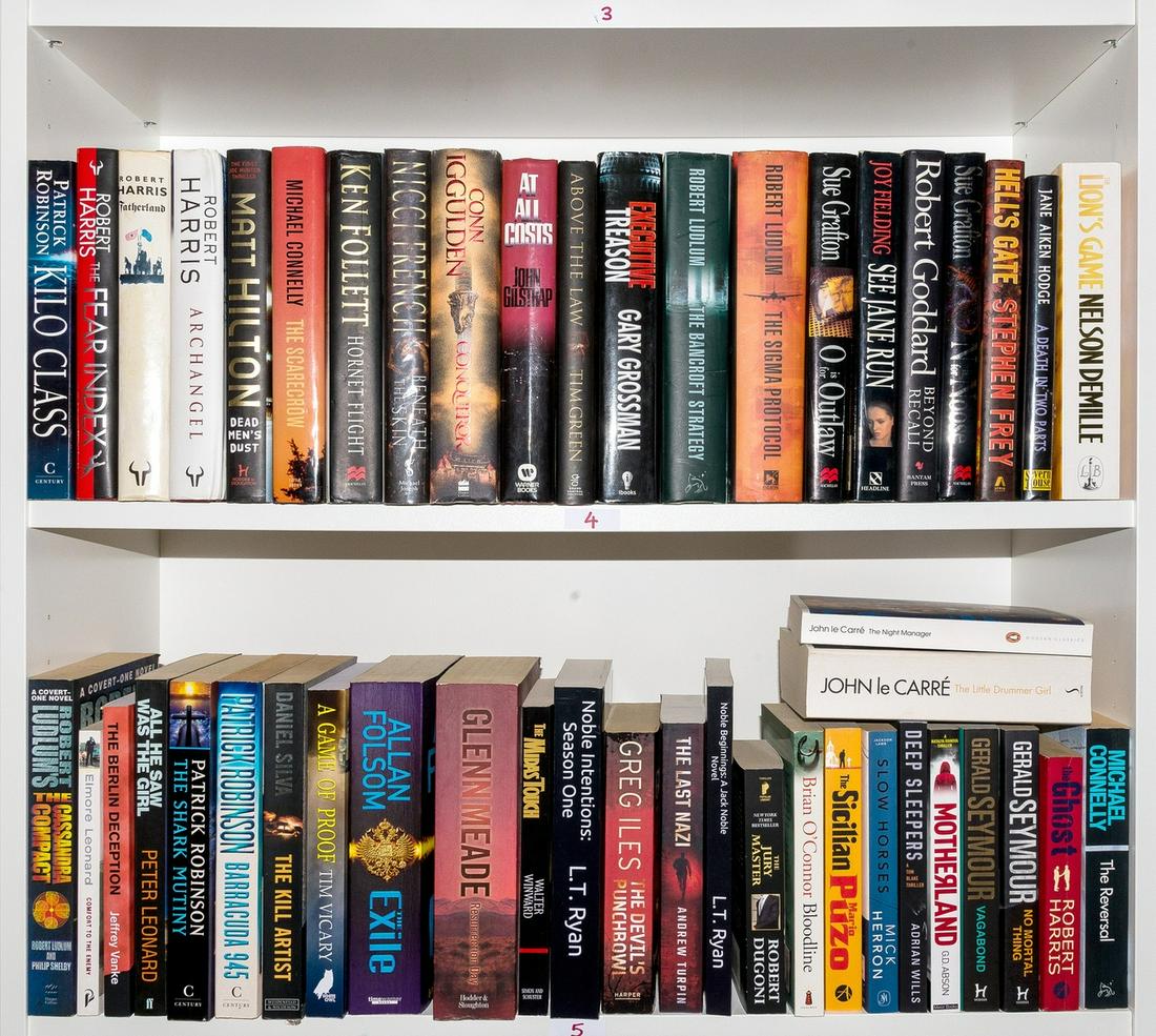 Harris (Robert) Archangel, first edition, 1998; and others similar (c.200). (1 of 4)