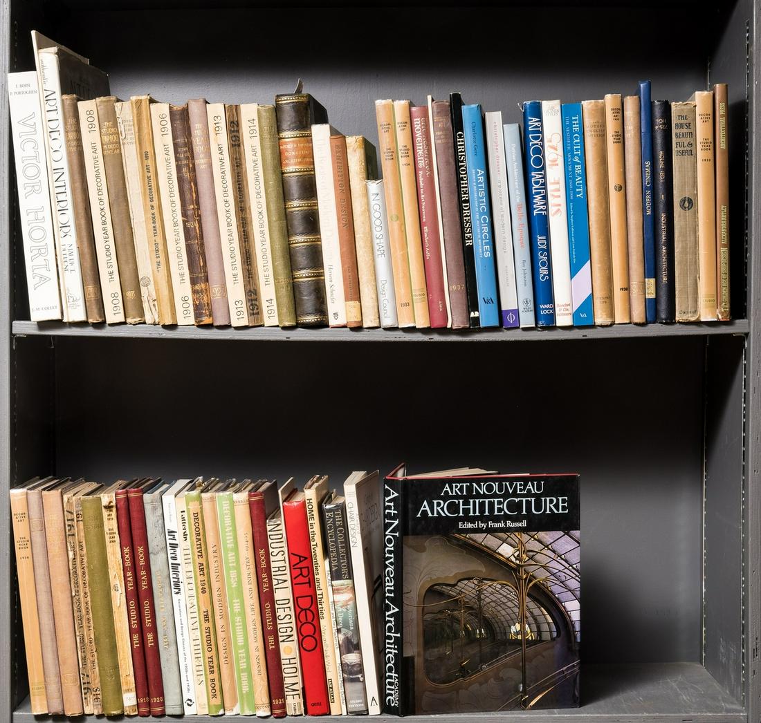 Russell (Frank) Art Nouveau Architecture, 1979 & others on modern design and architecture (quantity): NO RESERVE Russell (Frank) Art Nouveau Architecture, 1979 § Borsi (Franko & Paolo Portoghesi. Victor Horta, 1996 § Gere (Charlotte) Artistic Circles: Design & Decoration in the Aesthetic Mov
