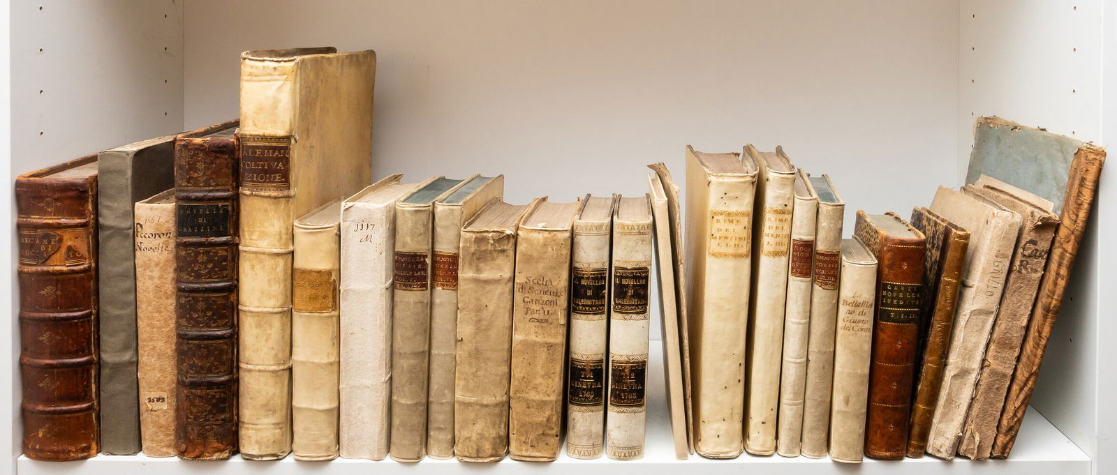 Alamanni (Luigi) and Giovanni Rucellai. La Coltivazione... e Le Api, edited by Ruberto Titi, Padua, (1 of 1)