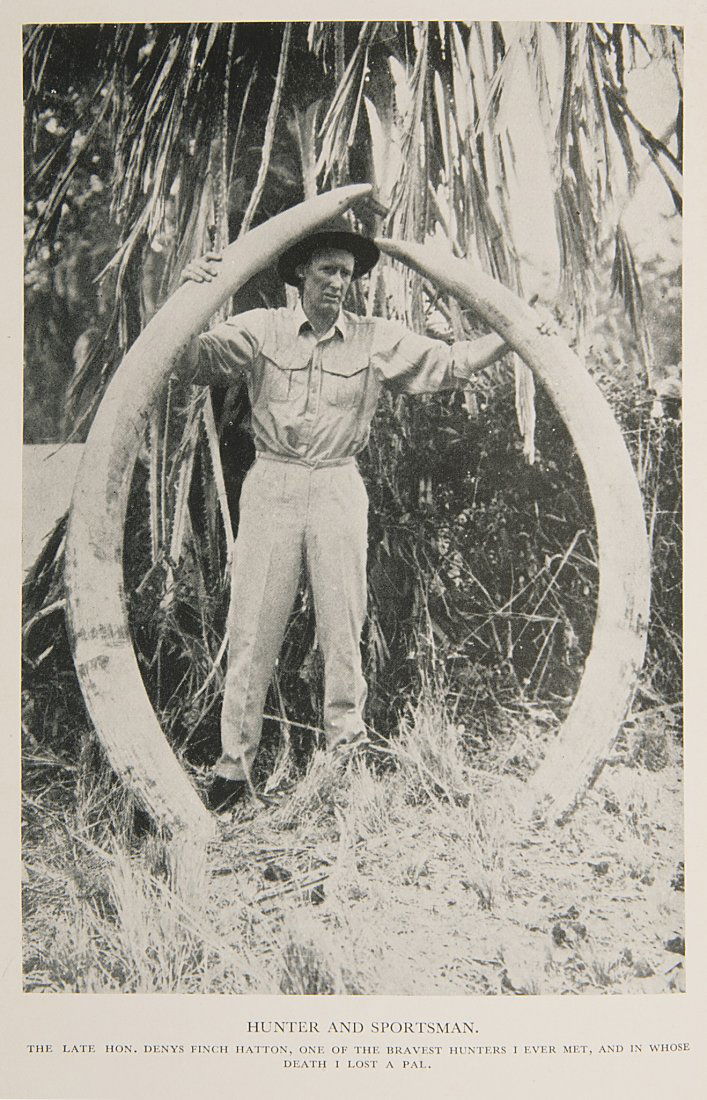 Africa.- Hunter (John Alexander) White Hunter, 1st ed.,: Africa.- Hunter (John Alexander) White Hunter: The Adventures and Experiences of a Professional Big Game Hunter in Africa, first edition, advertisement leaf at beginning, half-title, frontispiece and