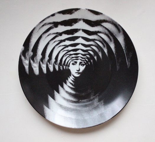 Fornasetti Tema E Variazioni #172 Plate, ca.1950's-60's (1 of 2)