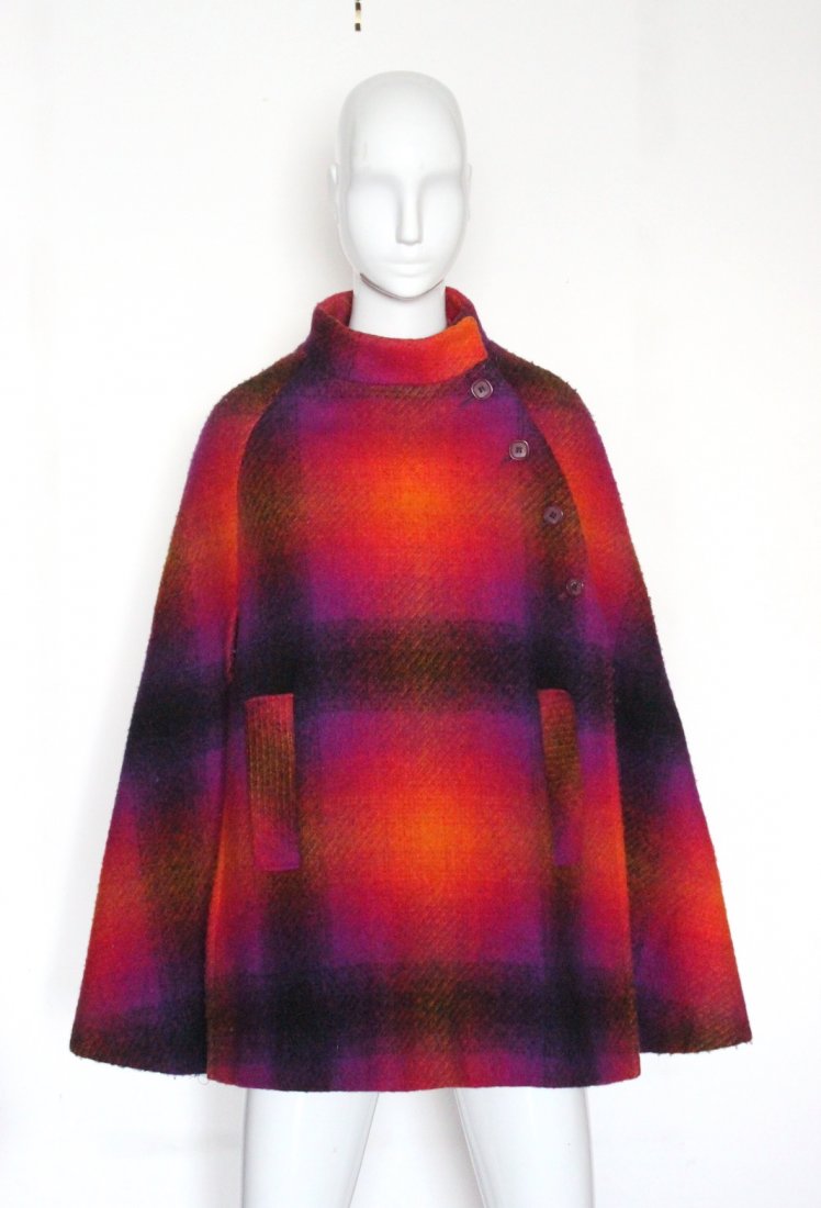 Jimmy Hourihan Irish Wool Tweed Cape,1960's (1 of 4)